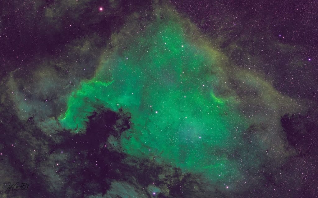 The North America Nebula across a crowded sky